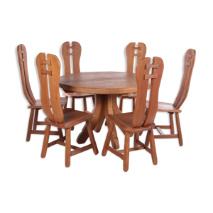 Ensemble brutaliste table
