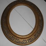 Oval wood frame