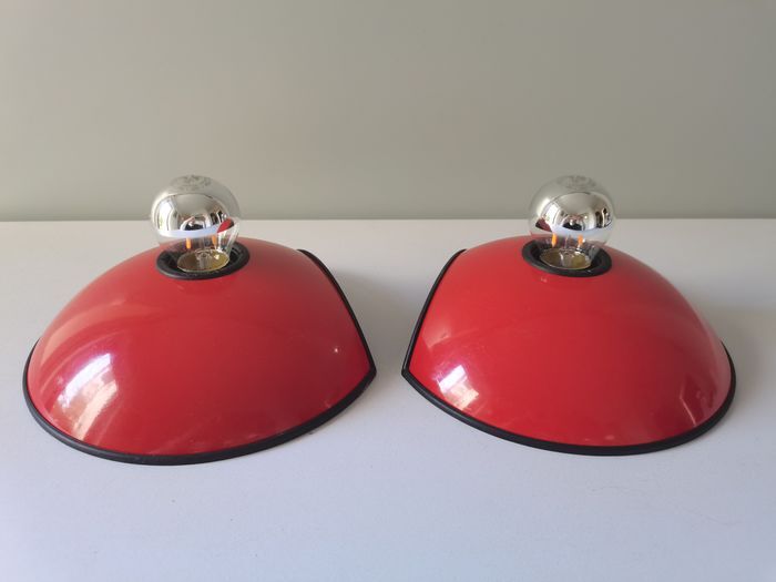 Pair of wall lamps t. cimini for lumina - "emi"