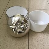 Ice bucket year 70