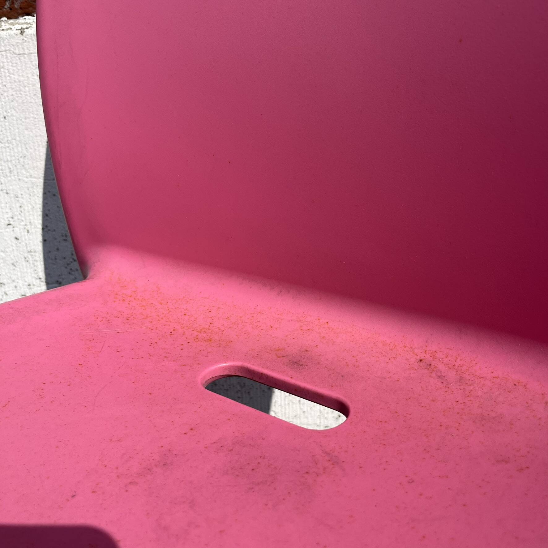 Set of 4 pink design AIR CHAIRS by Jason Morrison.