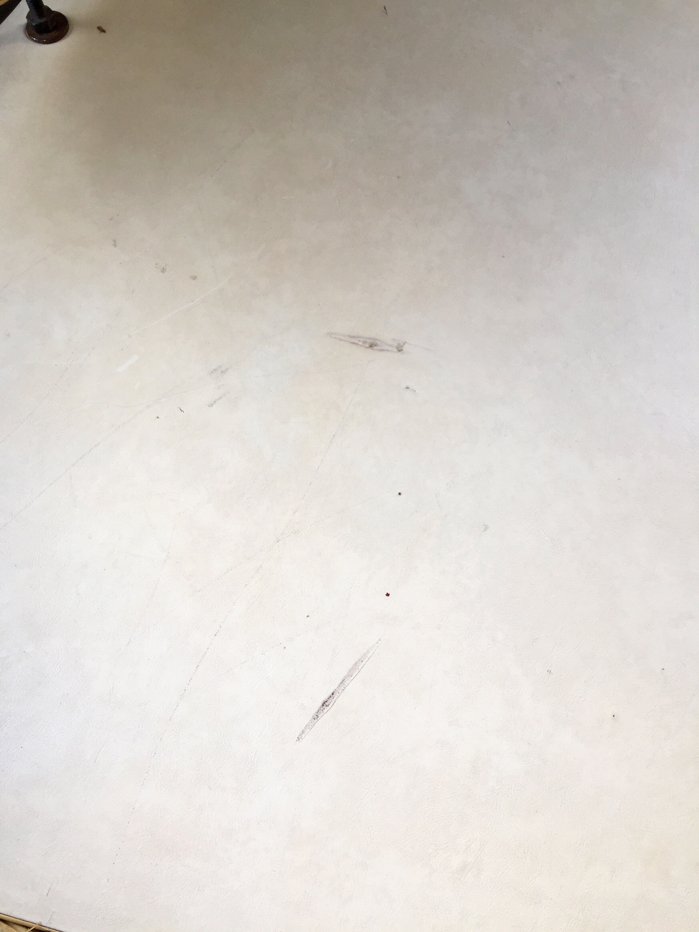 Vintage wicker vanity