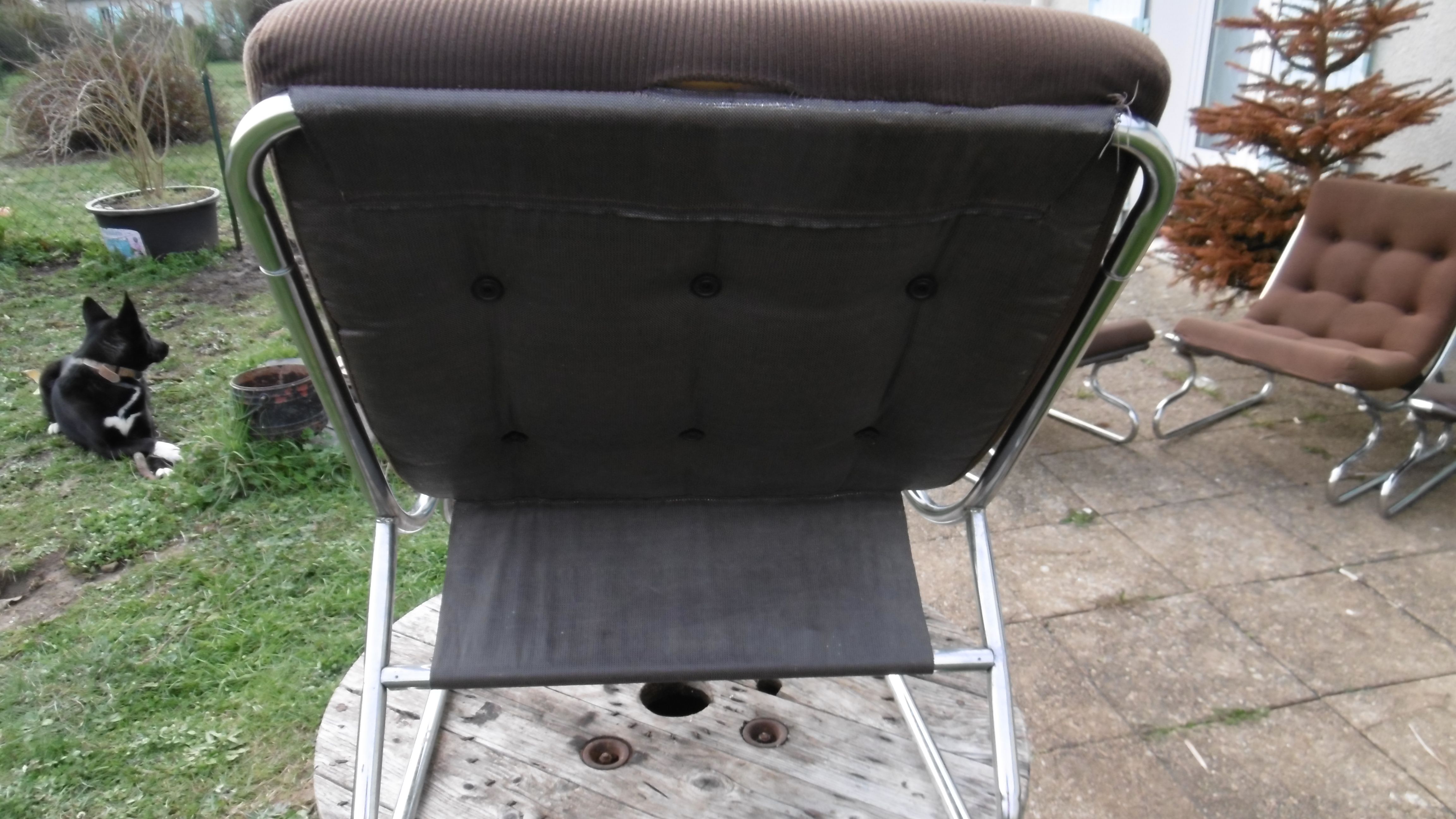 Chair tubular in Brown velvet of the 1970s