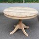 Table à manger scandinave ronde extensible rénovée en bois brut pied centra