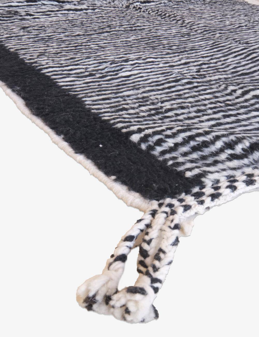 Modern Berber Rug - 227 x 119 cm