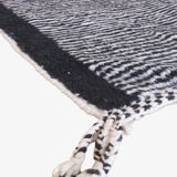 Modern Berber Rug - 227 x 119 cm