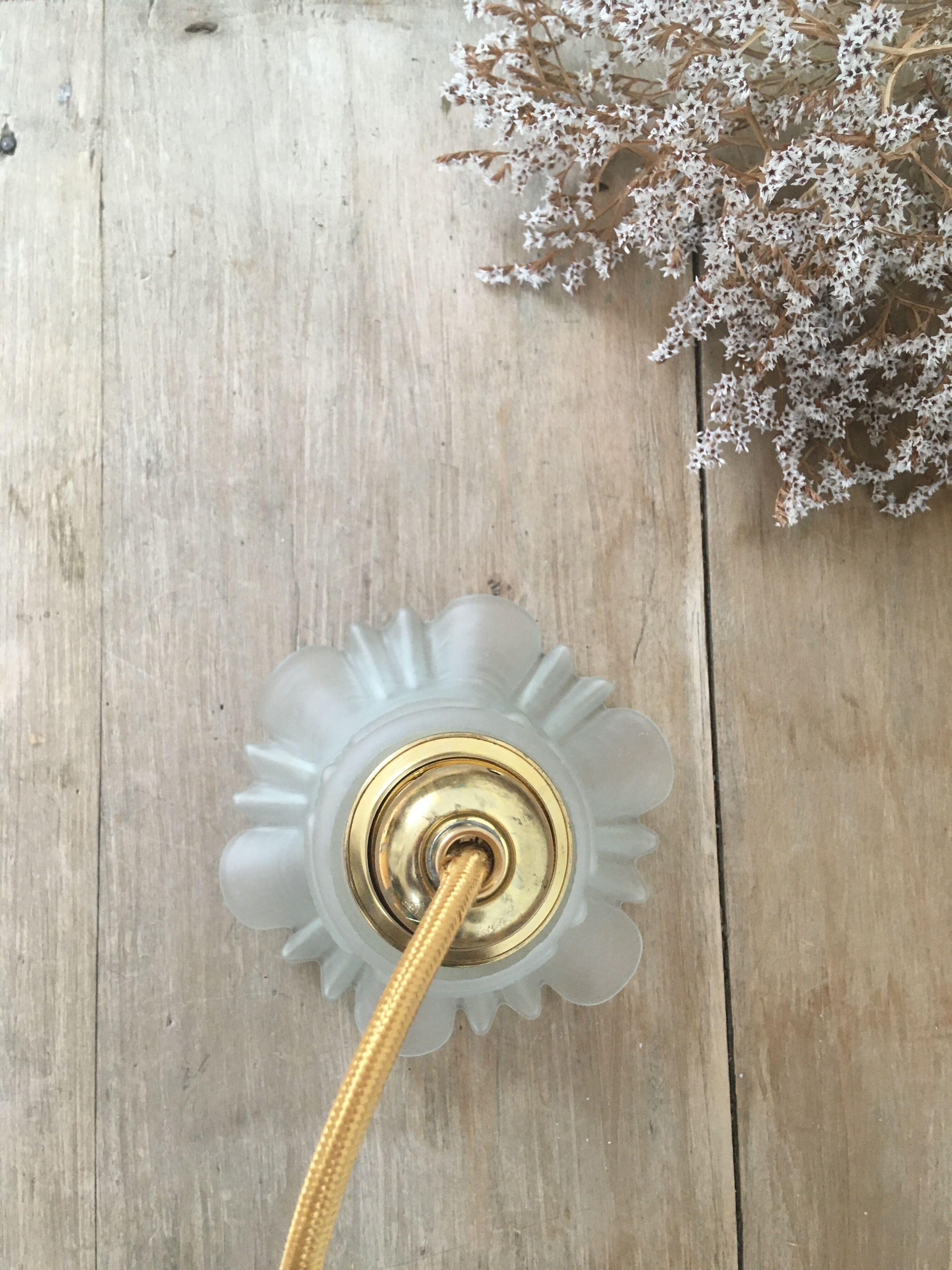 Art Deco tulip walklight