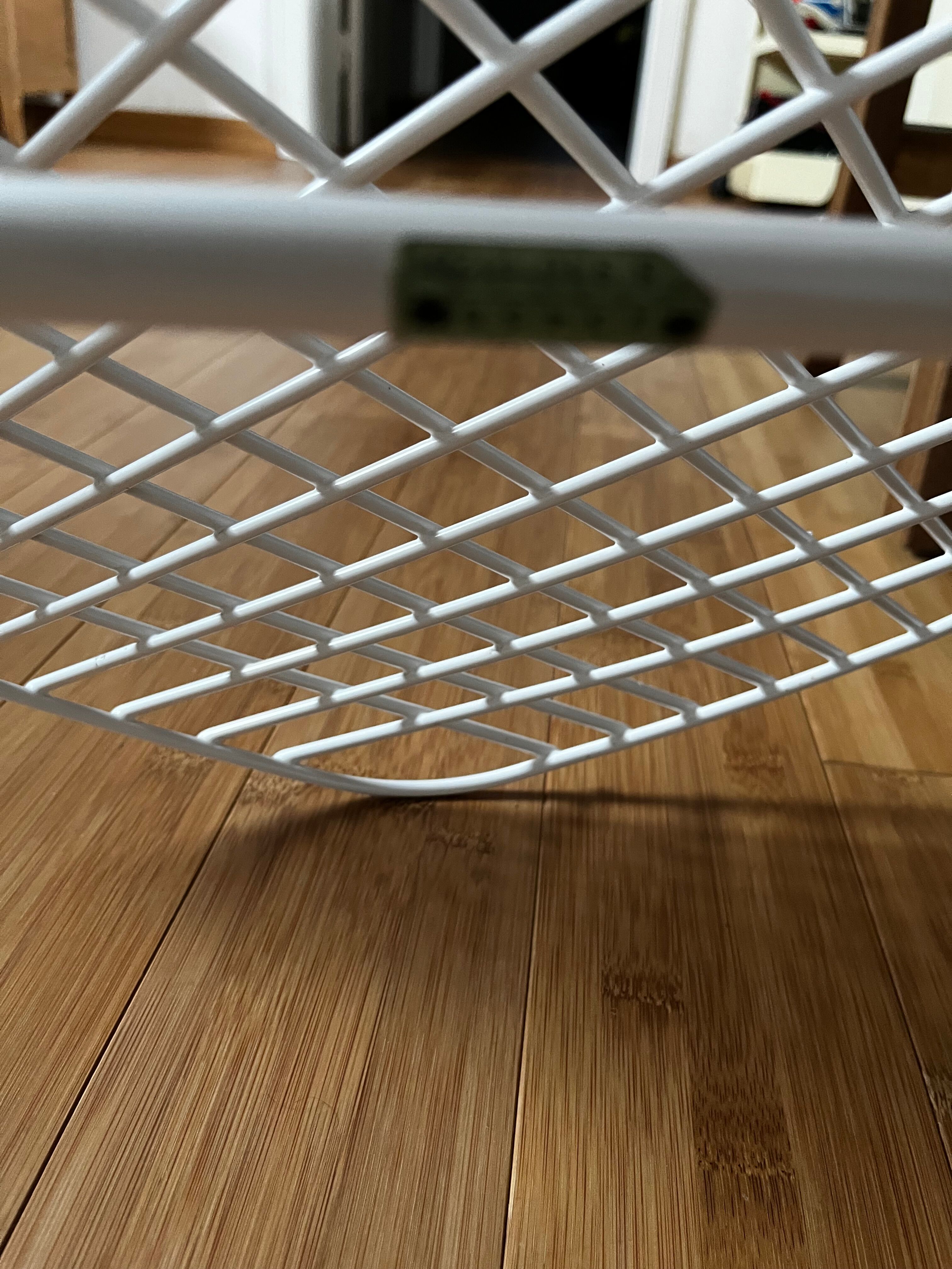 Harry Bertoia armchairs Diamond chairs diamond chairs