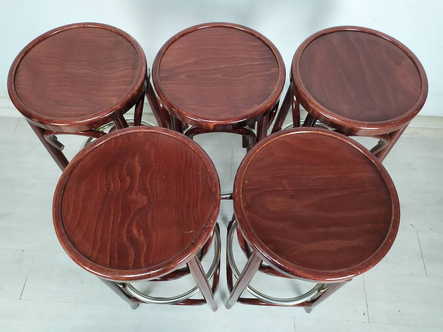 5 bistro stools