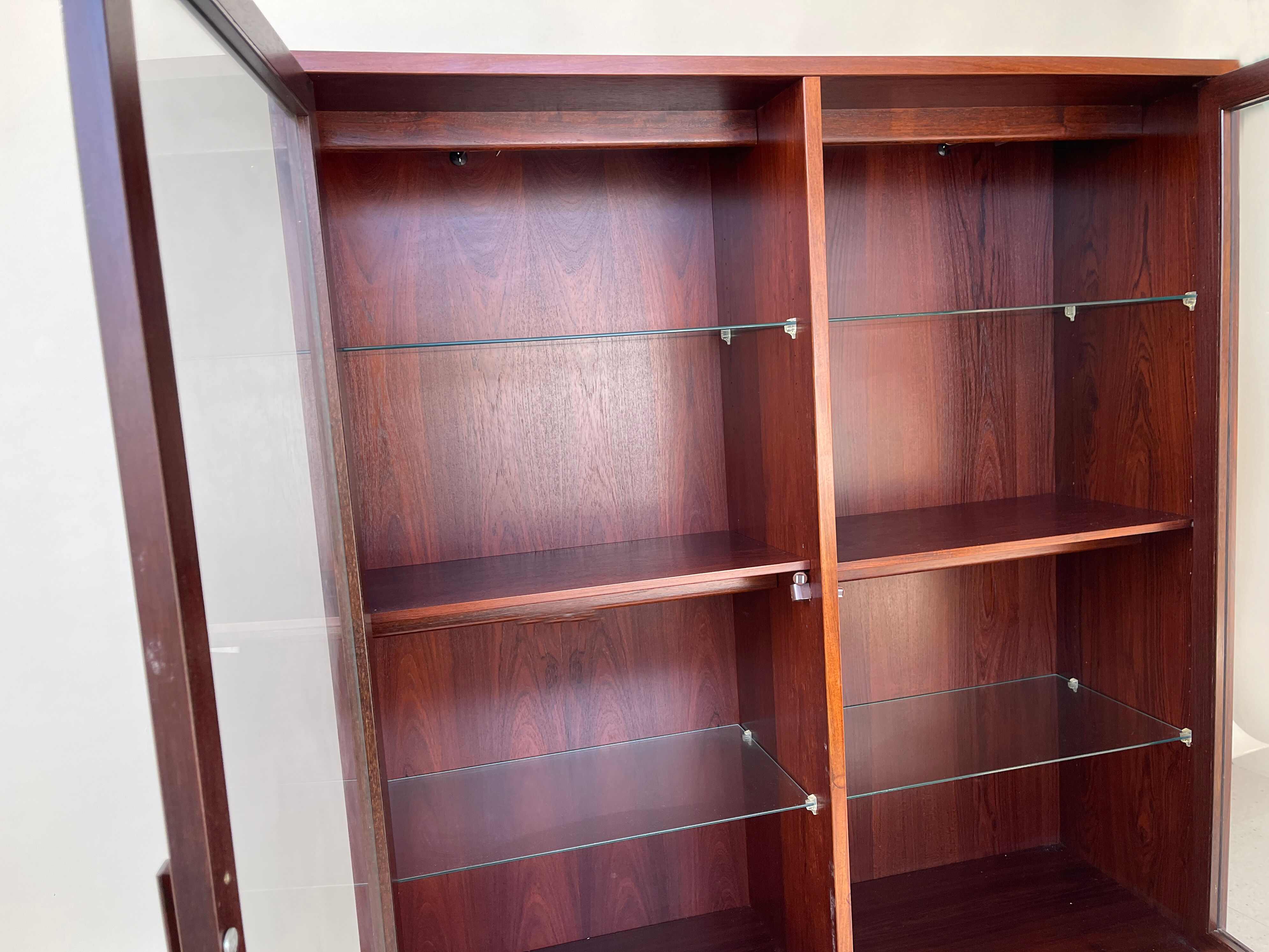 Mid Century Rosewood Cabinet