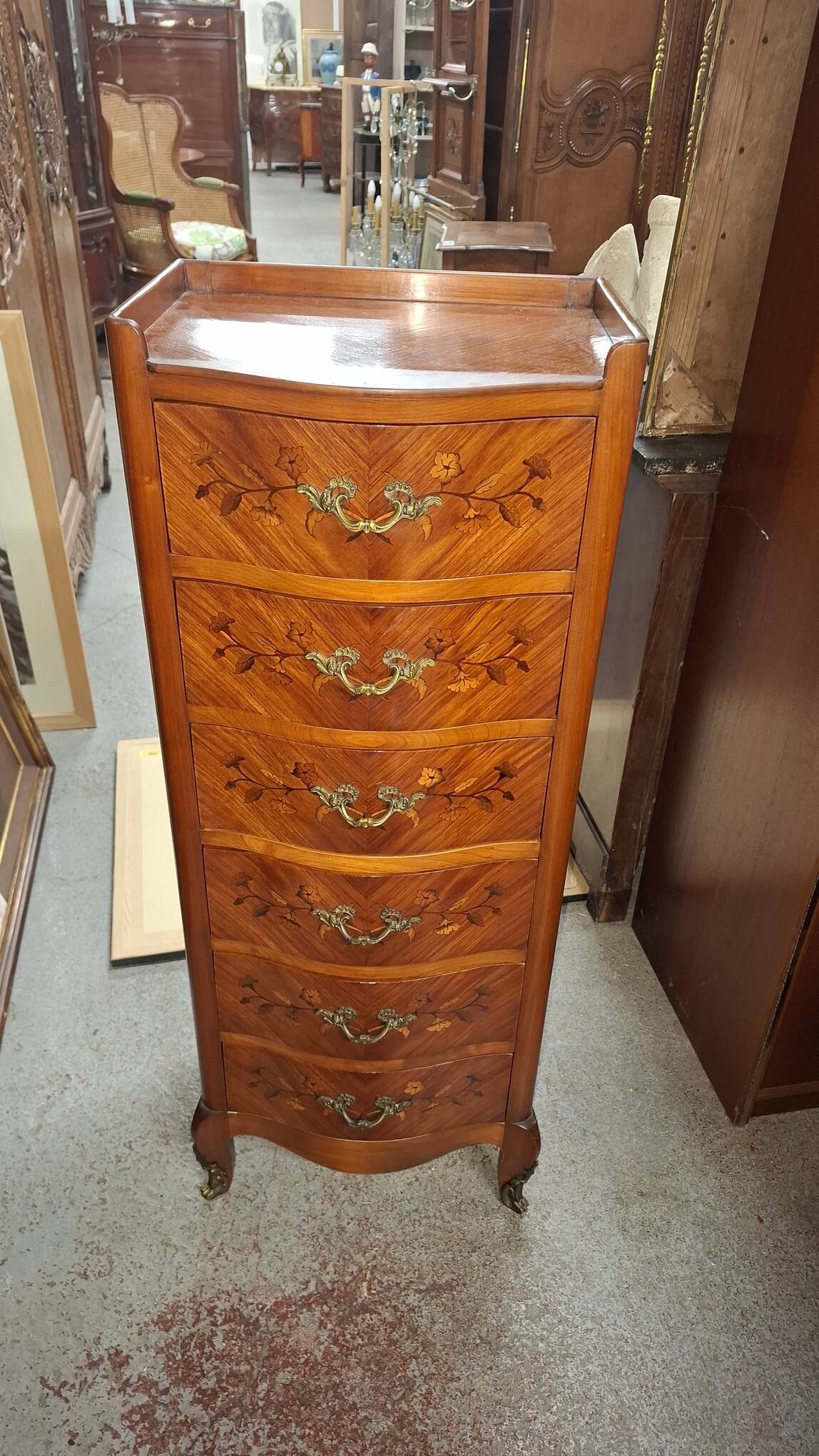 "Marquetry chest of drawers"