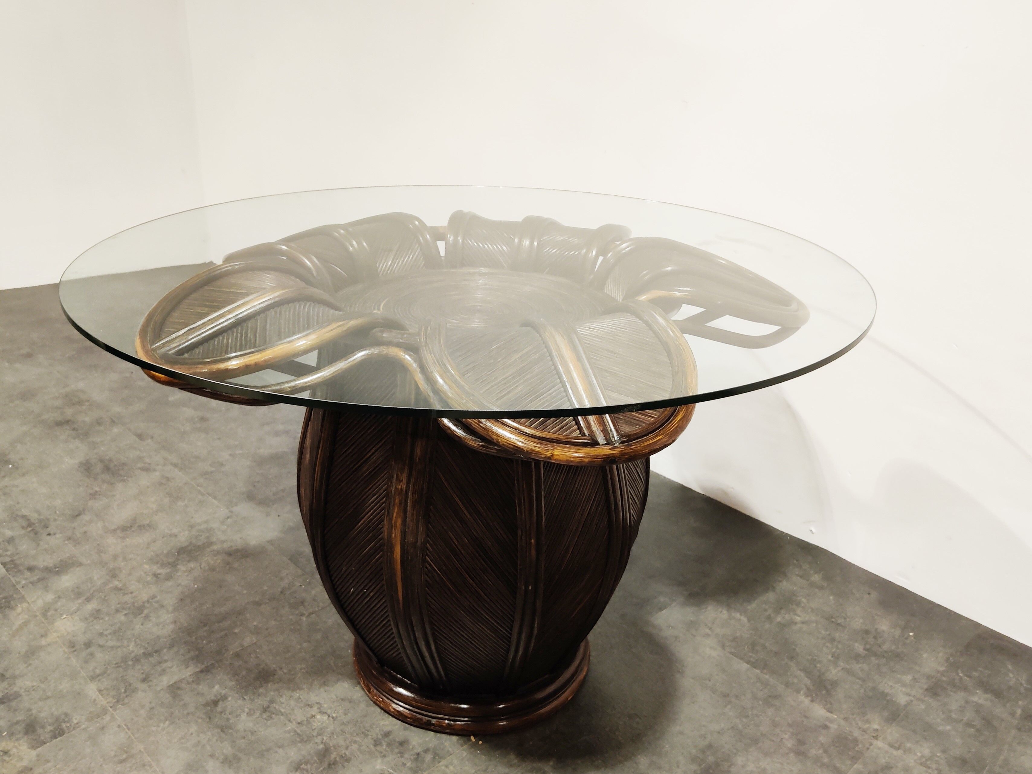 Table à manger en bambou années 1970