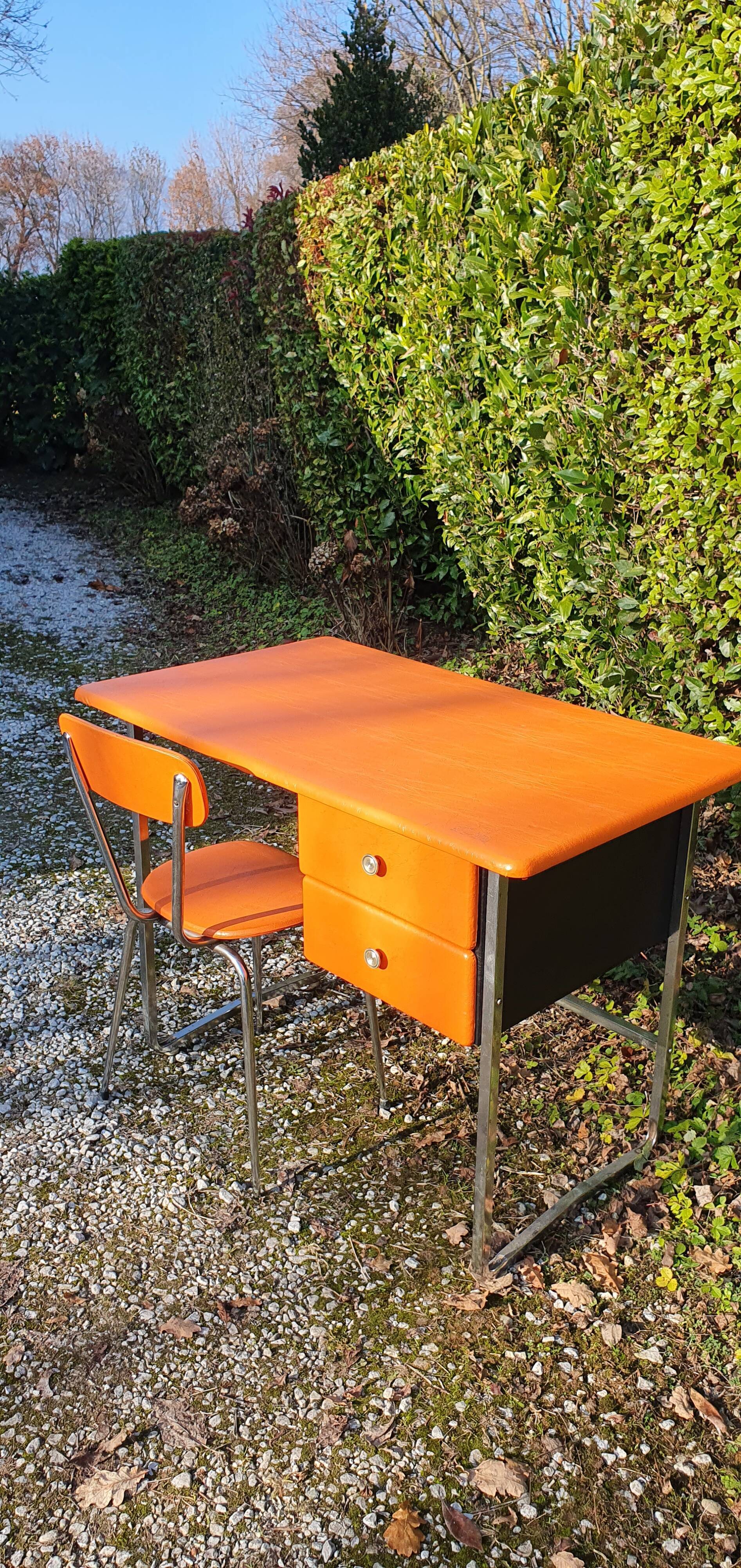 Bureau et chaise 1960