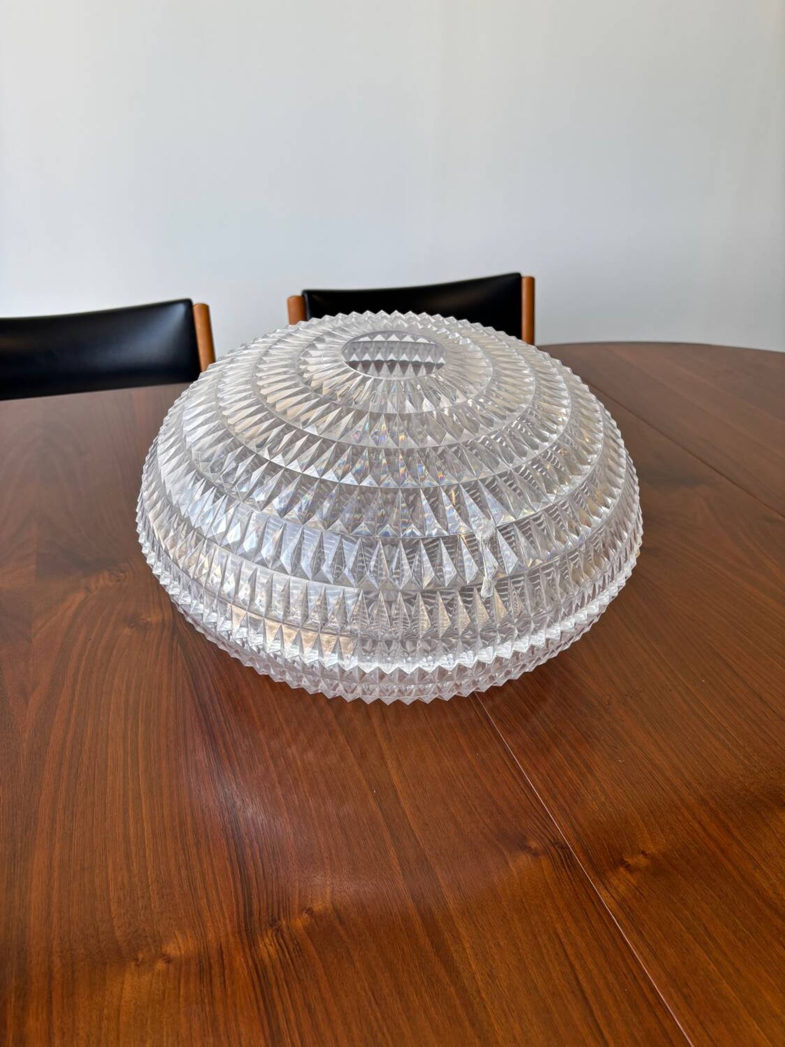 Pendant lamp / chandelier by designer Aloys Gangkofner for Erco