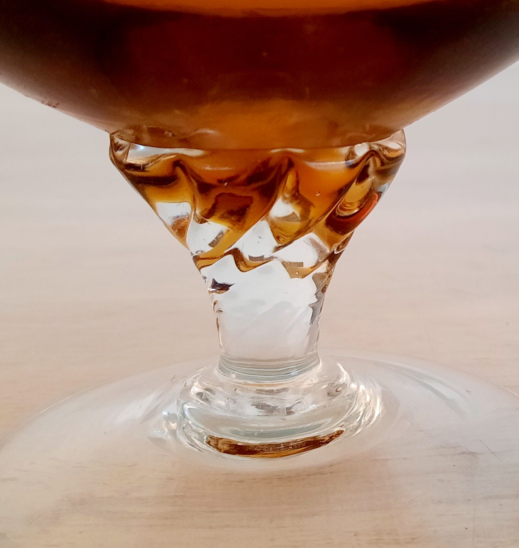 Bonbonnière, drageoir, amber coloured glass vintage