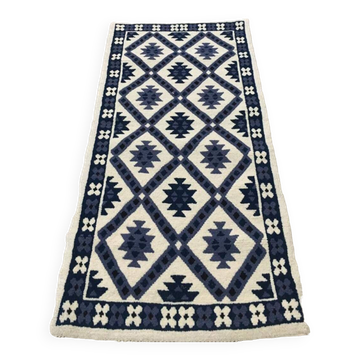 Hand-knotted high wool Berber rug