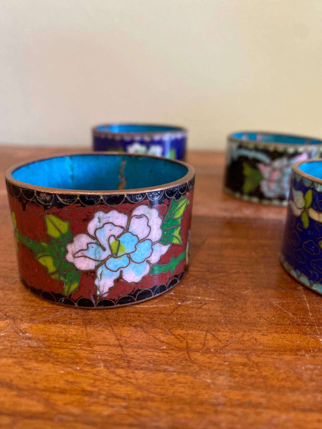 Decorated napkin rings