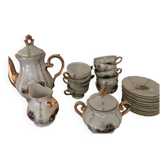 Porcelain service