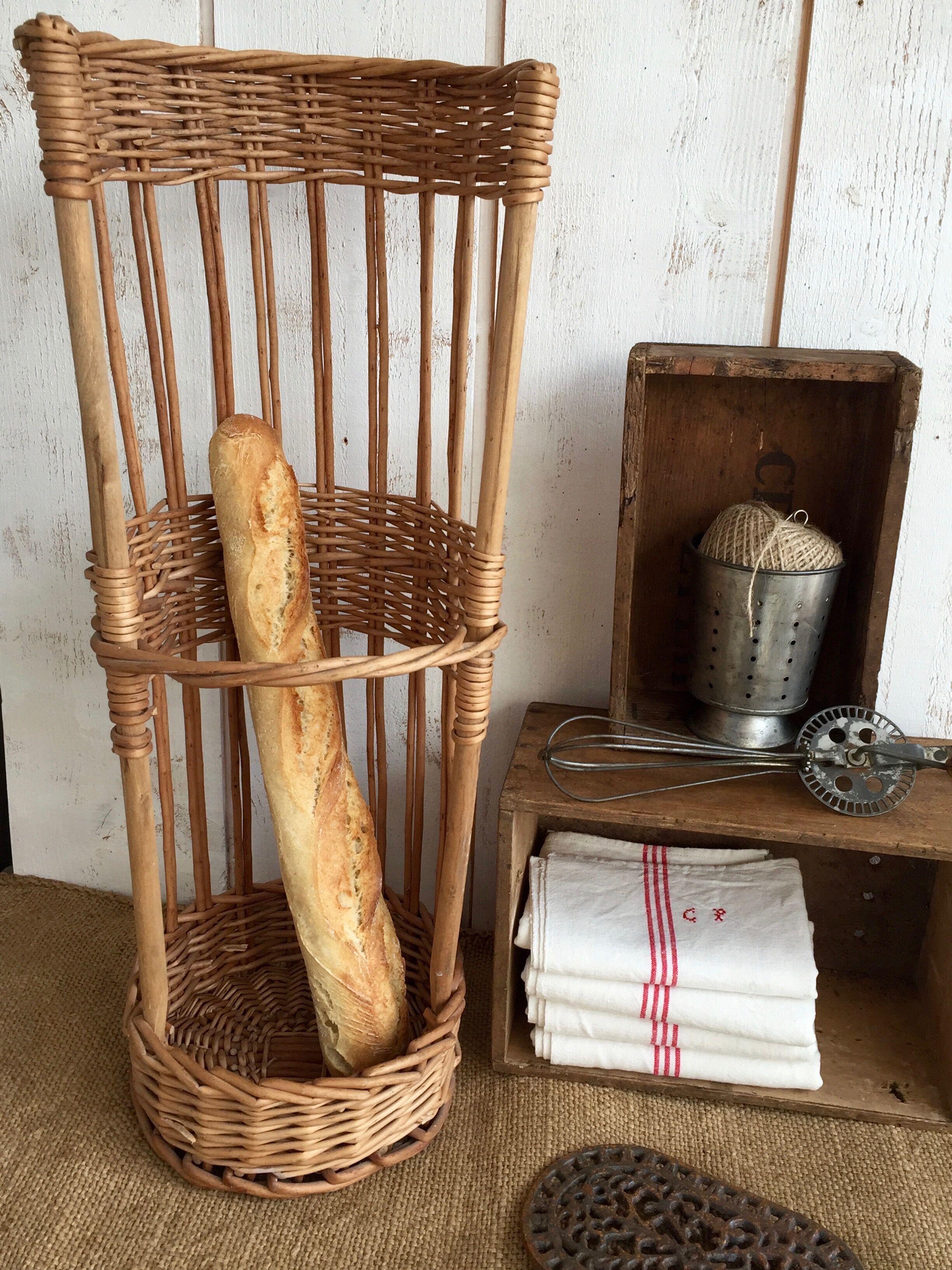 Bakery basket