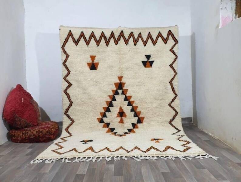 Moroccan Berber rug 250cm x 150cm
