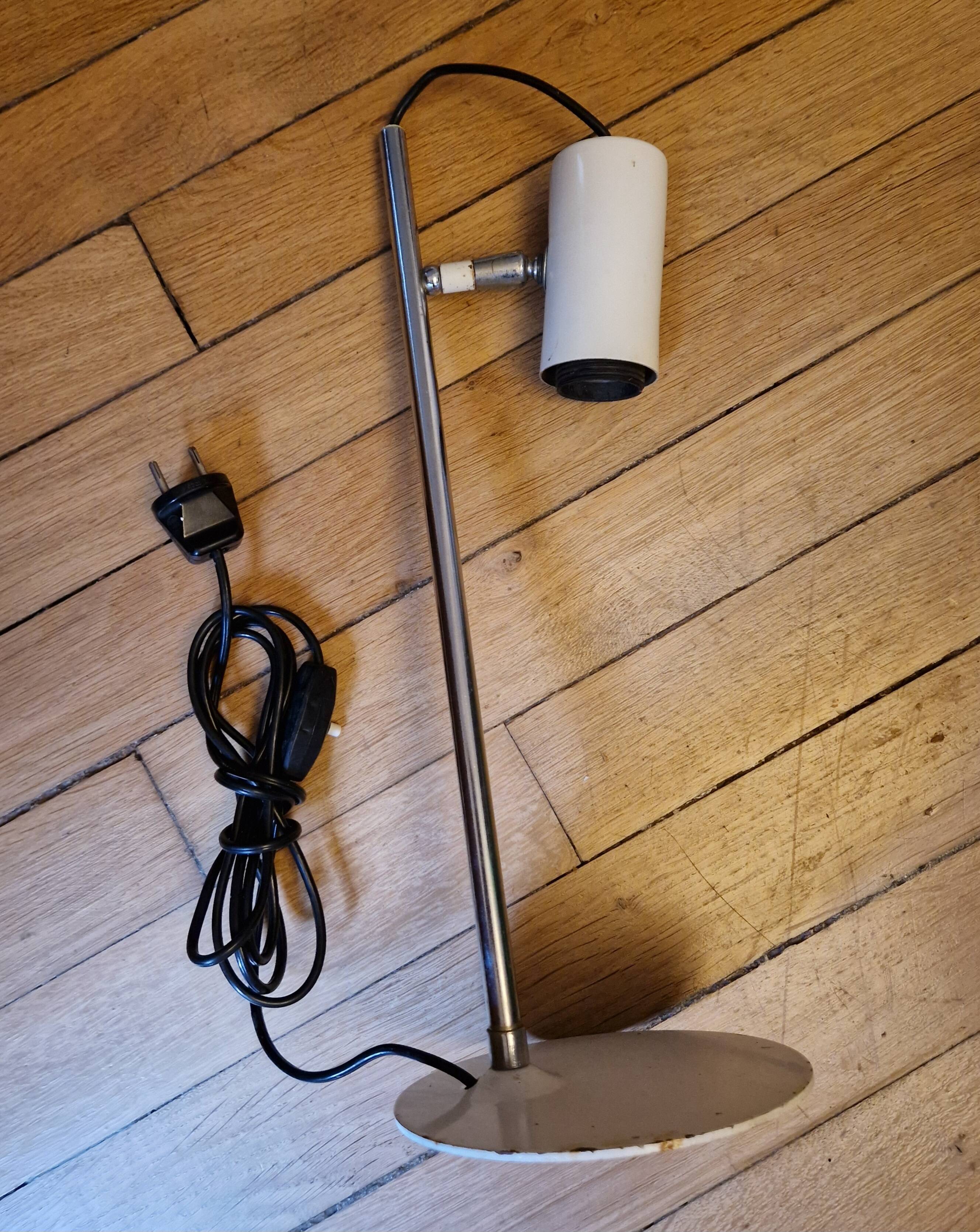 Vintage 1960s articulated table lamp