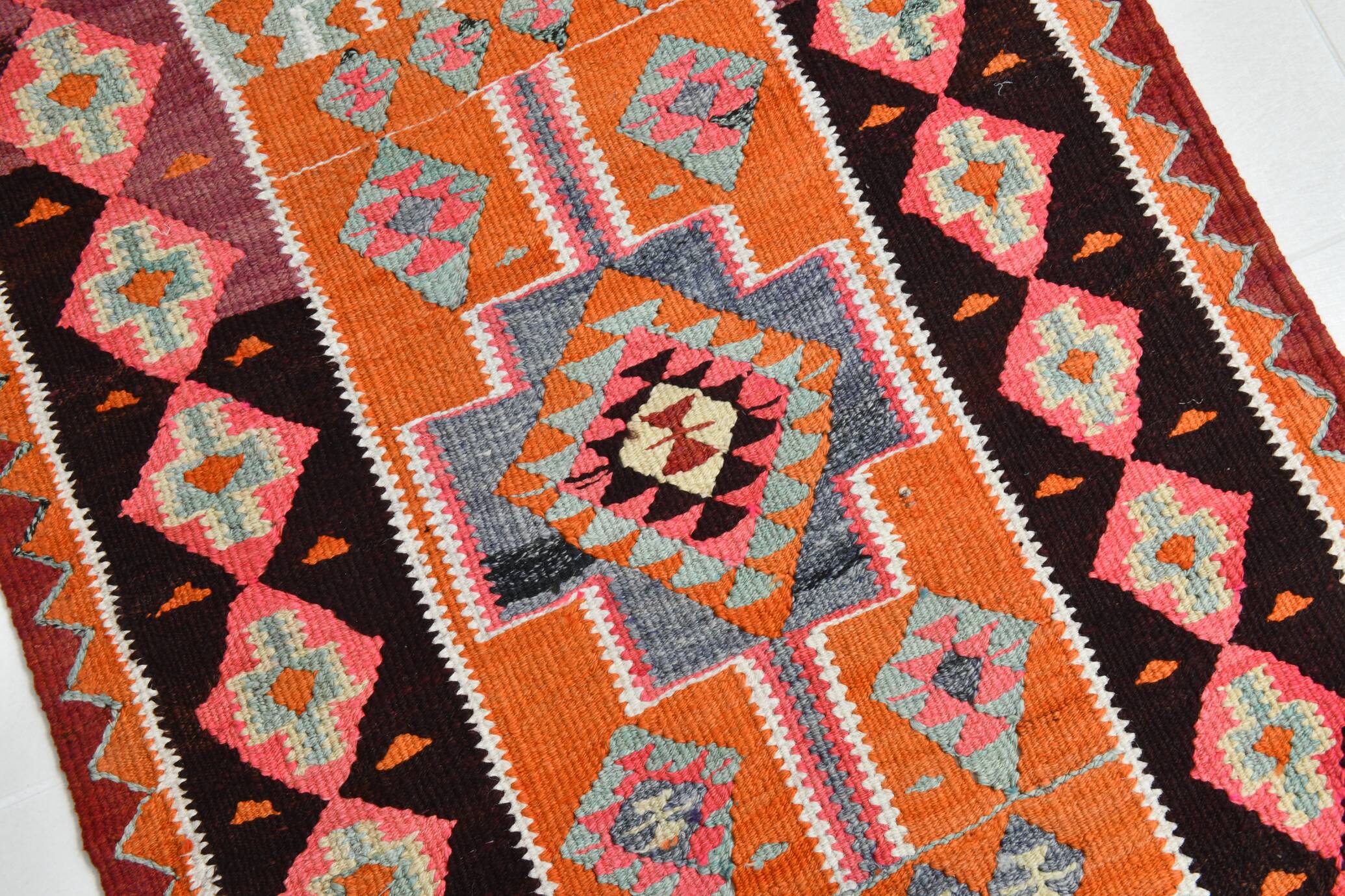 3x11 Burgundy & Orange Vintage Runner Rug, 95x325Cm