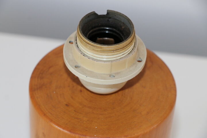 3 feet imt italy wood lamp