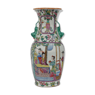 Porcelain vase from China, Canton