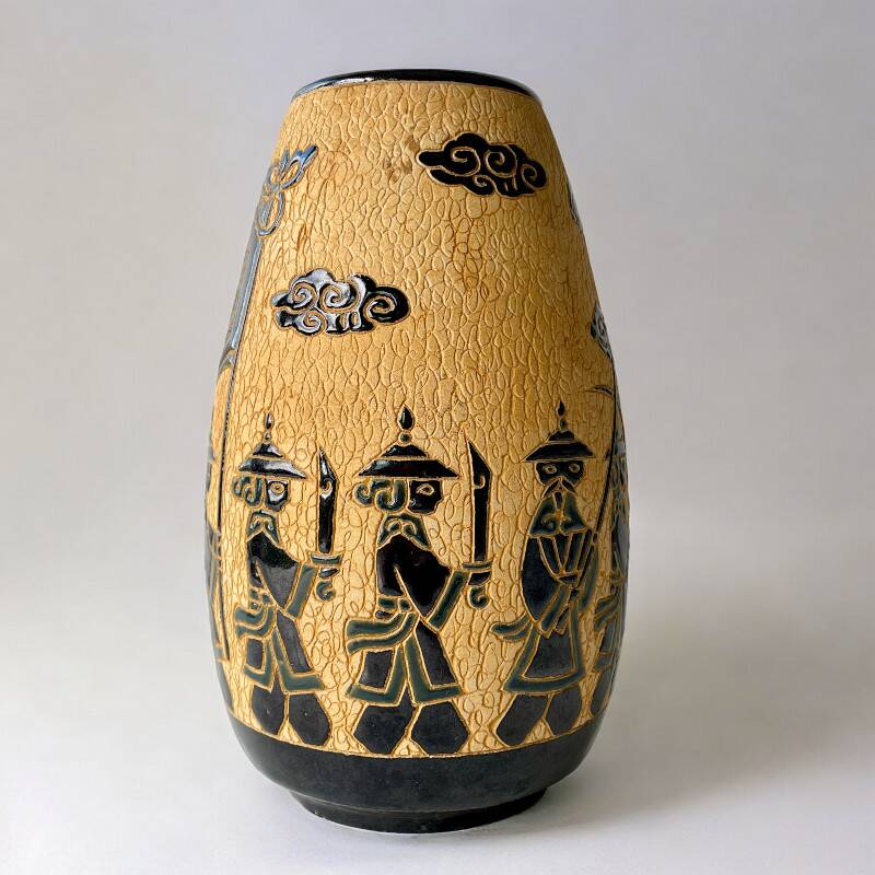 Vintage ceramic art studio vase Dona Saigon Vietnam 1970s
