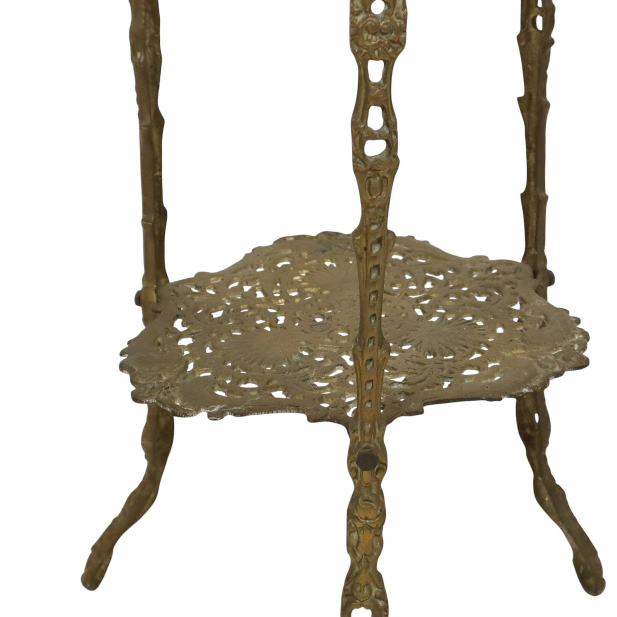 Table d'appoint en laiton de style Art Nouveau