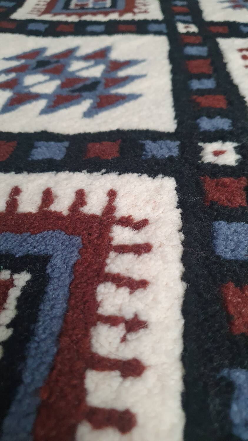 Tunisian hand-woven rug, pure wool, 295/202