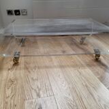 Table basse à roulettes en plexi