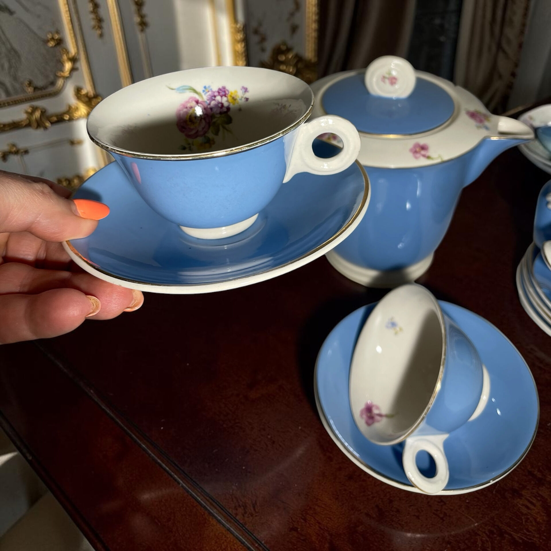Service à café vintage Digoin Sarreguemines – 9 personnes – Bleu & fle