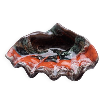 Ceramic ashtray and pocket tray attributed to Vallauris, signed, 1960s.