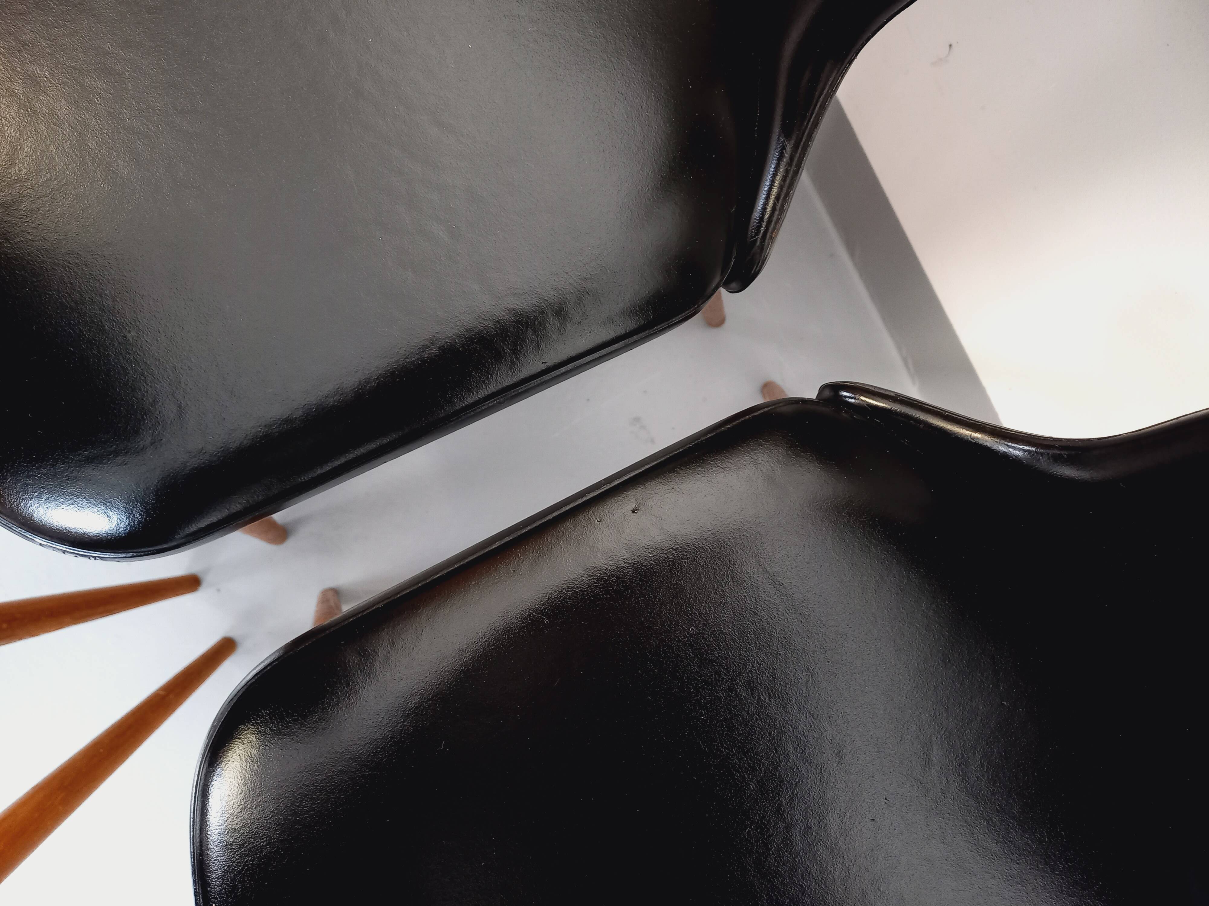 Set of 6 vintage Baumann Essor chairs in beech wood and skai