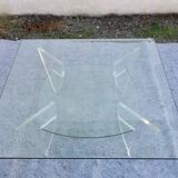 1980s design coffee table in glass and perspex (lucite)