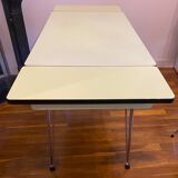Ensemble table - Chaise - Tabouret formica Vintage