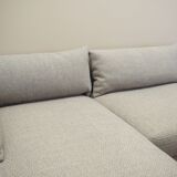 Canapé d'angle gris, design scandinave, années 00