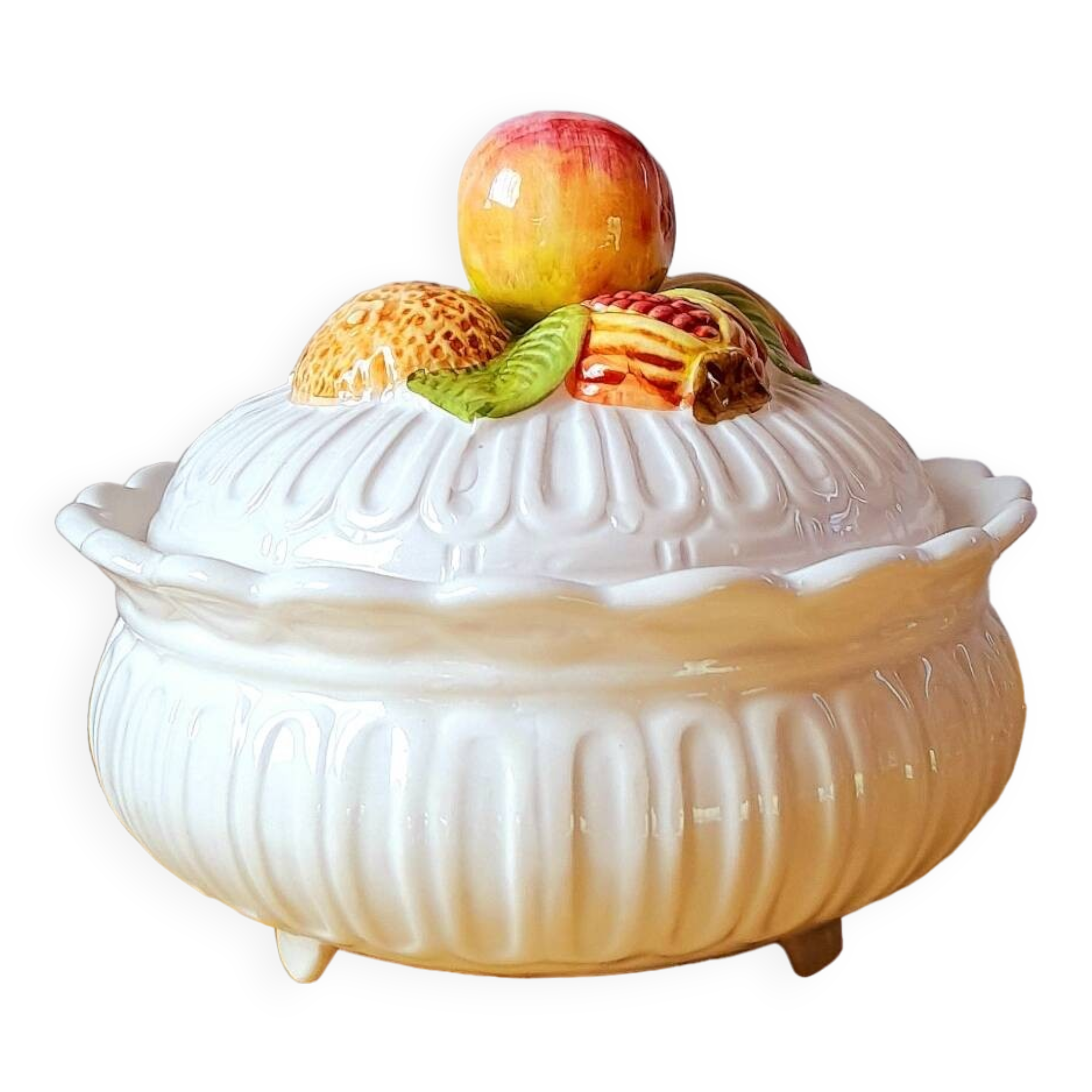 Candy dish in barbotine, Nove Italy.