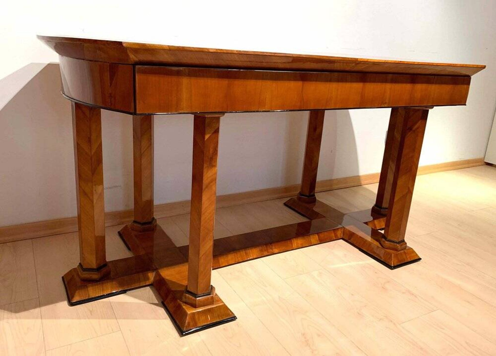Biedermeier Desk in Cherry Veneer, Austria, 1830s