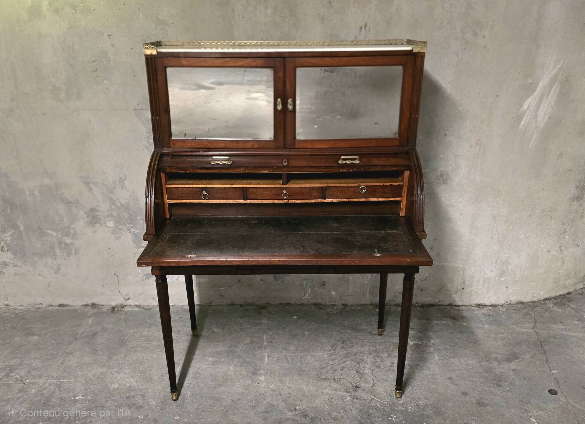Cylinder desk in mahogany and mahogany veneer, Louis XVI style, 19th century.