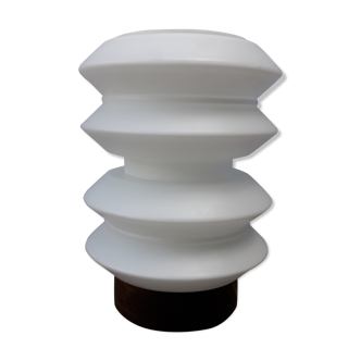 Scandinavian lamp in opaline and wood