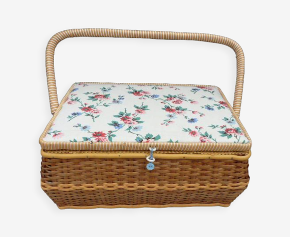 Boîte couture osier et scoubidou