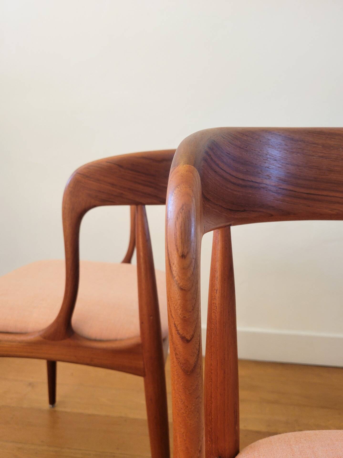 Vintage dining chairs No 16 by Johannes Andersen for Uldum