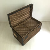 Vintage  travel trunk 40's