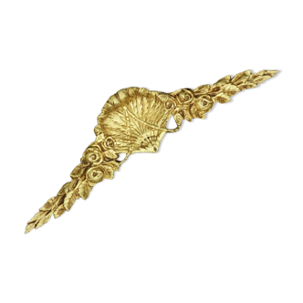 Grand fronton aux plumes de paon, style Louis XVI, du XIXe