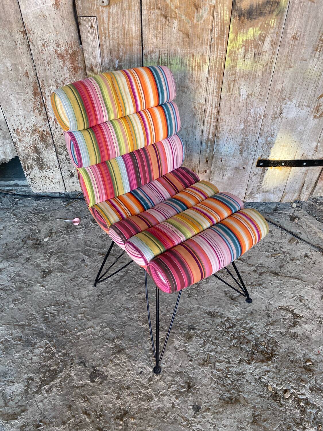 Chair Design Black Metal Base + Multicoloured Fabric Cushion Seat