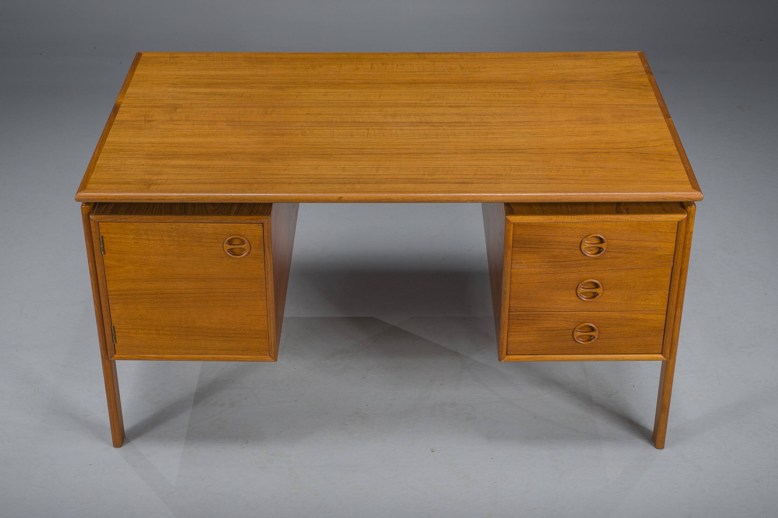 Danish Desk by Arne Vodder for GV Møbler, 1960s