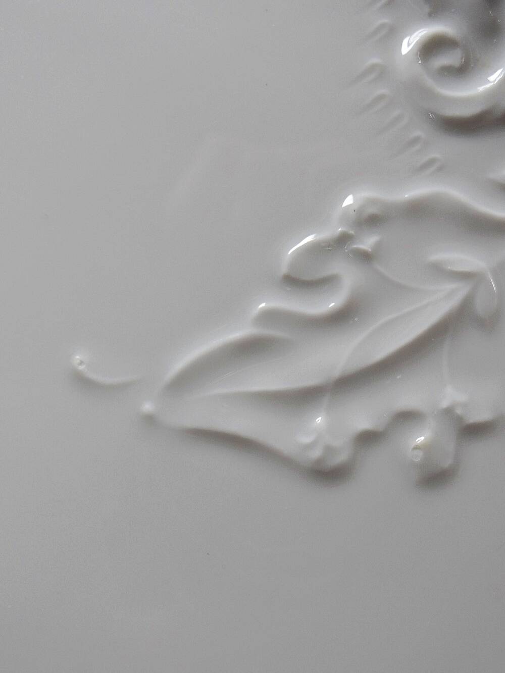 Large vintage/antique white Limoges fine porcelain pie dish