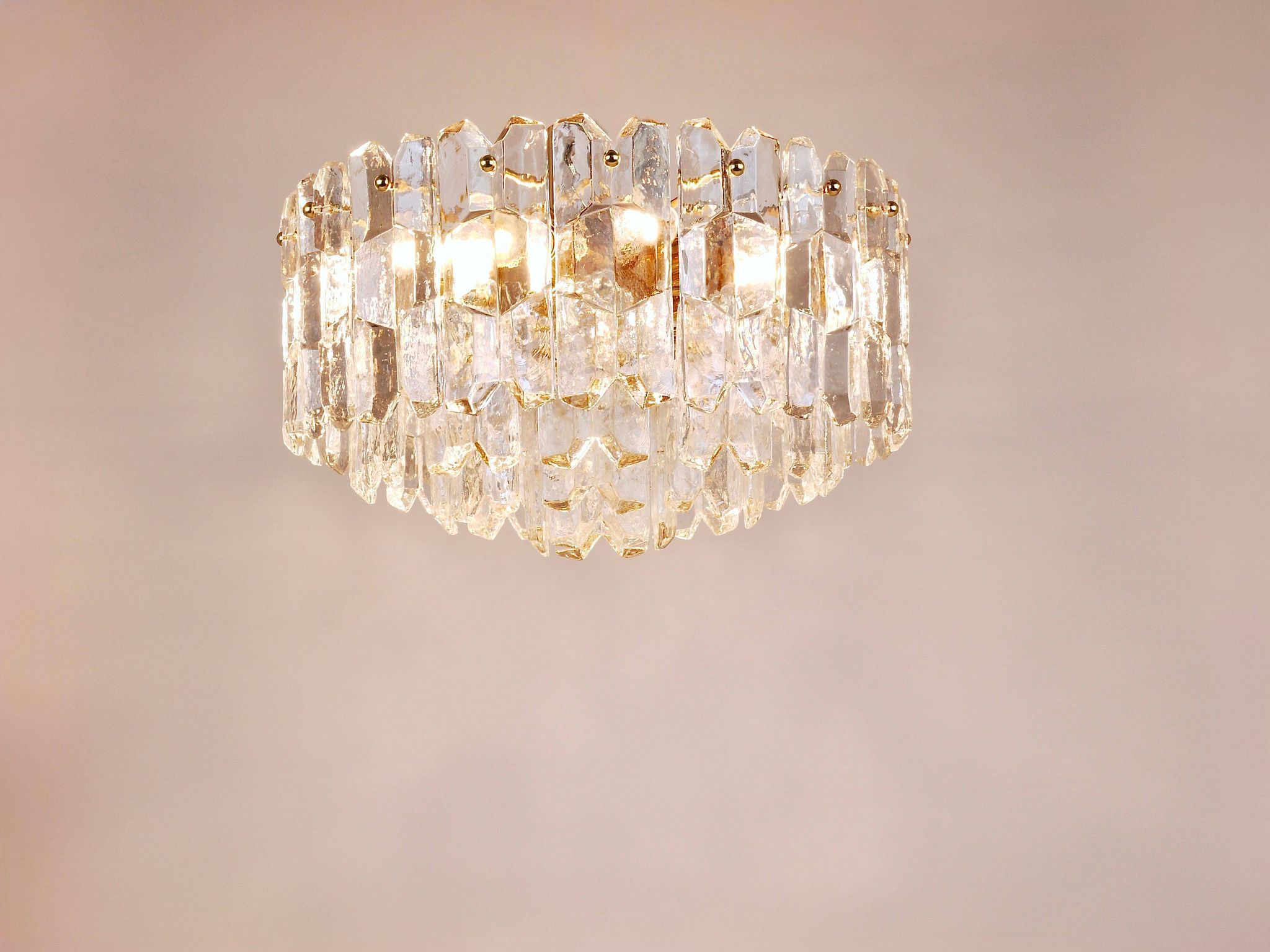 Large ceiling chandelier in gilded brass and glass Palazzo J.T. Kalmar, 1950s
